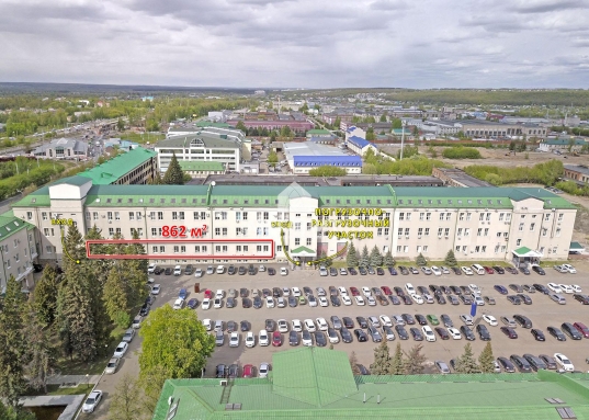 Помещение 862 кв.м на 1 этаже с большой парковкой