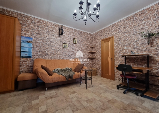 Сдам квартиру Абсалямова 13