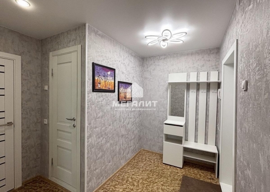 Сдается уютная 1- комнатная квартира с ремонтом и мебелью.