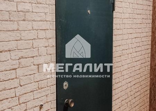 Адрес: ул. Абсалямова, дом 28, Количество комнат: 1, Общая площадь: 34.8 м<sup>2</sup>, Жилая площадь: 14 м<sup>2</sup>, Площадь кухни: 9.1 м<sup>2</sup>, Этаж: 5/10, Тип дома: Панельный, Район: Ново-Савиновский