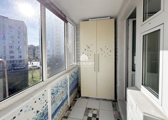 Адрес: ул. Чистопольская, дом 45, Количество комнат: 1, Общая площадь: 35 м<sup>2</sup>, Жилая площадь: 17.3 м<sup>2</sup>, Площадь кухни: 8.1 м<sup>2</sup>, Этаж: 3/5, Тип дома: Кирпичный, Район: Ново-Савиновский