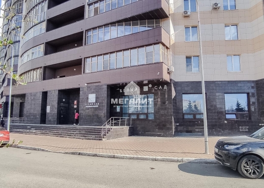 Адрес: ул. Чистопольская, дом 86/10, Общая площадь: 171 м<sup>2</sup>, Район: Ново-Савиновский