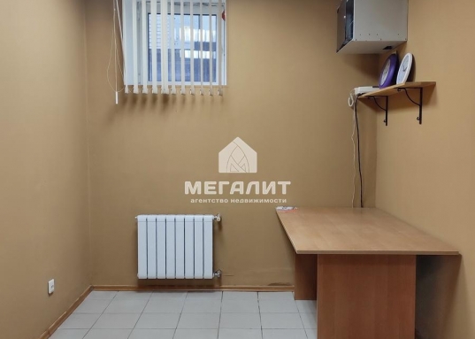 Адрес: ул. Бутлерова, дом 35/15, Общая площадь: 260 м<sup>2</sup>, Район: Вахитовский