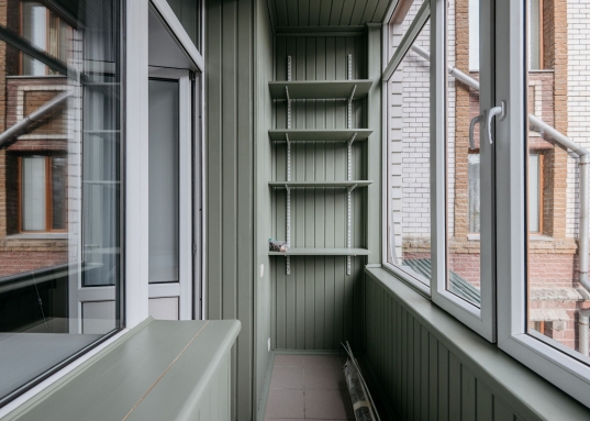 Адрес: ул. Мулланура Вахитова, дом 8, Количество комнат: 4, Общая площадь: 131.5 м<sup>2</sup>, Жилая площадь: 80 м<sup>2</sup>, Площадь кухни: 18 м<sup>2</sup>, Этаж: 2/5, Тип дома: Кирпичный, Район: Кировский