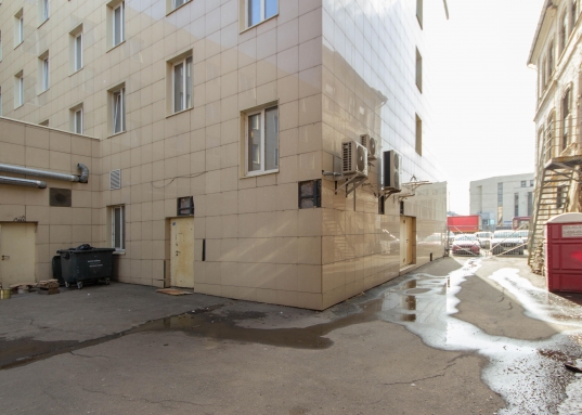 196 кв.м на 1 линии
