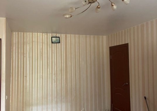 Адрес: ул. Чехова, дом 25/31, Количество комнат: 2, Общая площадь: 45.2 м<sup>2</sup>, Жилая площадь: 30.6 м<sup>2</sup>, Площадь кухни: 6 м<sup>2</sup>, Этаж: 3/5, Тип дома: Кирпичный, Район: Вахитовский