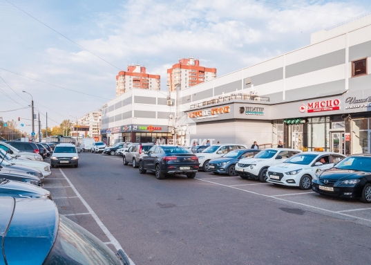 Снять торговое помещение в ТЦ Савиново, пр. Ямашева 93?