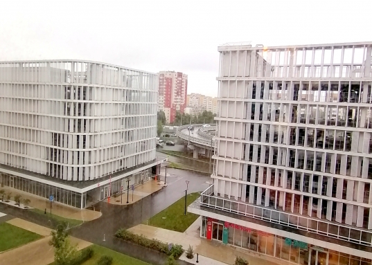 Адрес: ул. Петра Полушкина, дом 4, Количество комнат: 1, Общая площадь: 37 м<sup>2</sup>, Жилая площадь: 18 м<sup>2</sup>, Площадь кухни: 10 м<sup>2</sup>, Этаж: 6/17, Тип дома: Кирпичный, Район: Советский