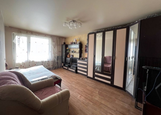 Адрес: ул. Ямашева пр-кт, дом 82, Количество комнат: 2, Общая площадь: 51.1 м<sup>2</sup>, Жилая площадь: 28.8 м<sup>2</sup>, Площадь кухни: 9.7 м<sup>2</sup>, Этаж: 5/9, Тип дома: Панельный