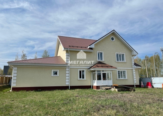 Купить загородный  готовый дом?