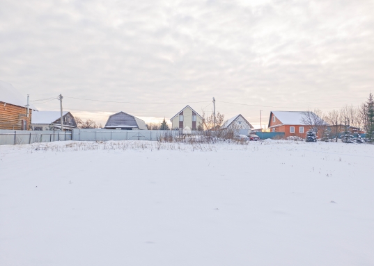 Купить земельный участок рядом с лесом и озером?