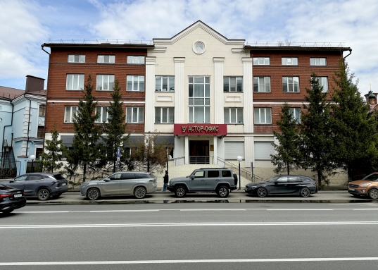 Аренда помещение 146 м2 под общепит или шоурум у ст. метро