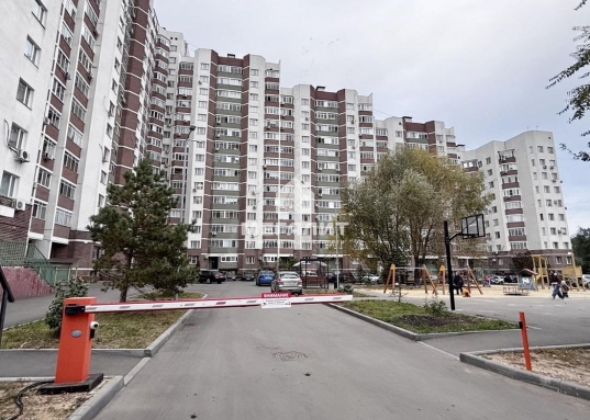 Адрес: ул. Минская, дом 12, Количество комнат: 2, Общая площадь: 70.7 м<sup>2</sup>, Жилая площадь: 38.6 м<sup>2</sup>, Площадь кухни: 15.3 м<sup>2</sup>, Этаж: 11/17, Тип дома: Кирпичный