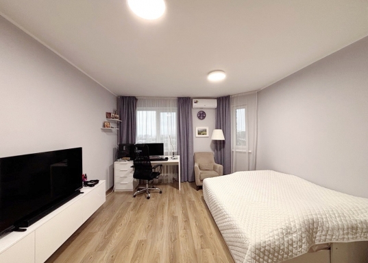 Большая 2-х комнатная квартира улучшенной планировки