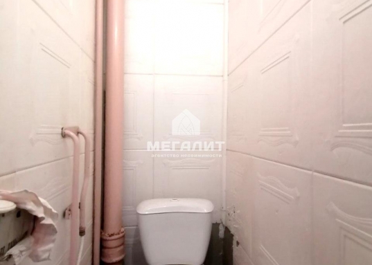 Бичурина расположен Полилингвальный комплекс Адымнар, по ул. Мусина, д.17 расположен лицей №177, на ул. Абсалямова д. 29А гимназия №179.