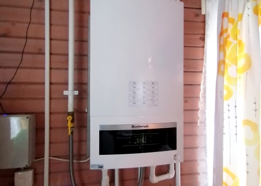 Отопление газовое, отдельные договор по электричеству.