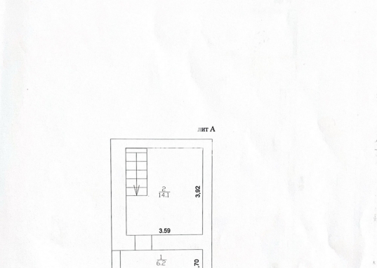 Вам не придется пренебрегать комфортом ради близости к инфраструктуре – в шаговой доступности находятся:<br /><br />- Остановка общественного транспорта<br />- Магазины, школы и детские сады<br />- Гипермаркеты «Лента», «Ашан» и «Перекресток»<br /><br /><strong> Образование на высшем уровне:</strong><br />Всего в 5 минутах езды — элитная гимназия №19, участник проекта «Школы Сколково»,  Школа превосходства Республики Татарстан, партнер международной организации инновационных школ «SWIFT», базовая школа Российской академии наук.<br />Возможности для занятия здоровьем и спортом: школа плавания "Касатка", плавательный бассейн Буревестник, академия тенниса, центр бадминтона, центр гимнастики, строится термальный комплекс "Пляж", фитнес-центры.<br /><br /> <strong>Транспортная доступность:</strong><br />В 15 минутах пешком – станция метро Дубравная, что значительно облегчает передвижение по городу.<br />В 250 метрах от участка остановки общественного транспорта, из поселка несколько выездов: на улицу Дубравная, улицу Кул Гали и улицу Габишева, откуда можно добраться в любую точку города.<br /><br />Не упустите свой шанс!