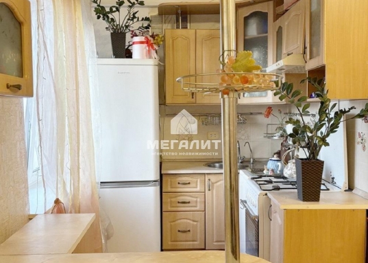 На продажу представлена 2-х.