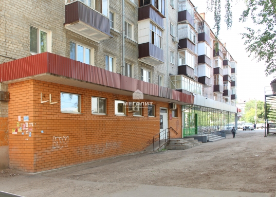 Адрес: ул. Шамиля Усманова, дом 27, Общая площадь: 300 м<sup>2</sup>, Район: Московский