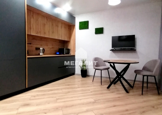 Продаю уютную 1-ую квартиру с дизайнерским ремонтом в ЖК "Яркий"