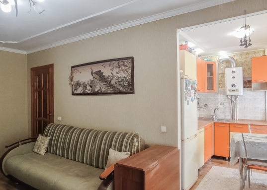 Адрес: ул. Восстания, дом 87, Количество комнат: 2, Общая площадь: 43 м<sup>2</sup>, Жилая площадь: 29.4 м<sup>2</sup>, Площадь кухни: 5.7 м<sup>2</sup>, Этаж: 3/5, Тип дома: Кирпичный, Район: Московский