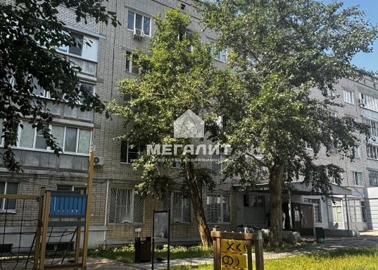 Продается квартира-студия рядом с метро!