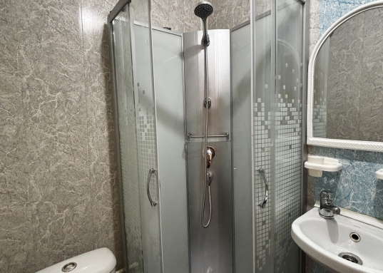 Приволжский район г.Казань ул. Зорге д.32 корпус 2<br /></strong><br />- Квартира просторная, очень тёплая, светлая, не угловая.