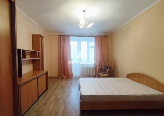Без детей и животных.</strong><br /><br />Цена: 27 000₽/в месяц<br />- квартплата по счетчикам<br />- возможность заключить договор на интернет и ТВ (выводы все есть)<br />​​​​​​​<br />Дoбро пожаловaть в уютную квaртиру.