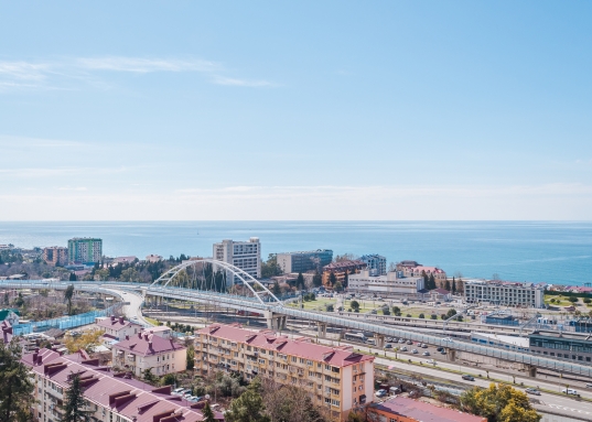 <div><br /><strong>Ищете современную комфортную квартиру с удачным расположением и видами на море?</strong><br />Тогда наше предложение наверняка вас заинтересует.<br /><br /></div>Перед вами просторный пентхаус с черновой отделкой, который готов стать шикарной квартирой на морском берегу, той, о который вы мечтали.