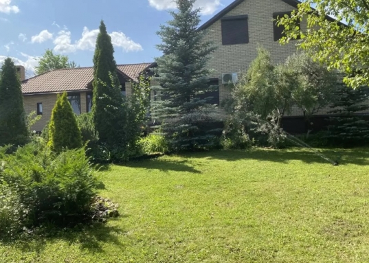 Адрес: ул. Центральная, Площадь дома: 200,6 м<sup>2</sup>, Площадь участка: 16,3 соток, Поселок: с. Матюшино, Район: Верхнеуслонский