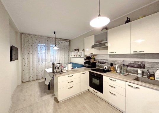 Большая 2-х комнатная квартира улучшенной планировки