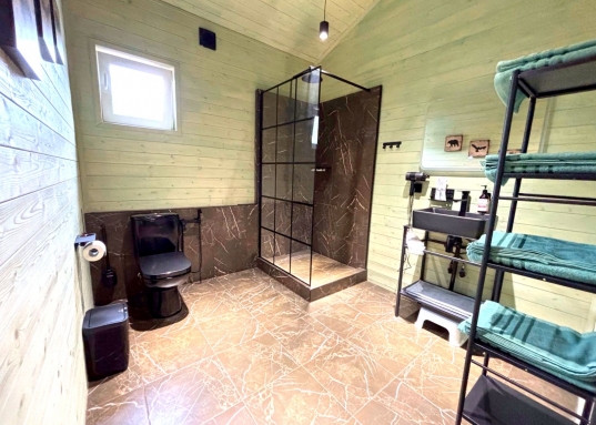 Дом на берегу реки Кама