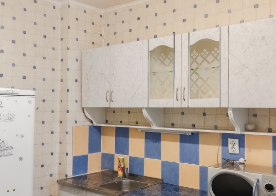 Отличная 1-к кв. на Абсалямова с видом на бульвар "Белые цвет"!