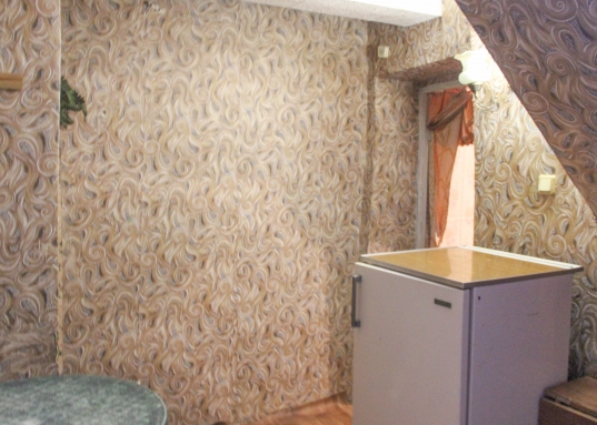 Продается двухуровневая квартира по ул Дачная, 4, жилой массив 10 лет Октября, в Приволжском районе.<br />Квартира находится в 2х этажном доме.<br />Отдельная входная группа.