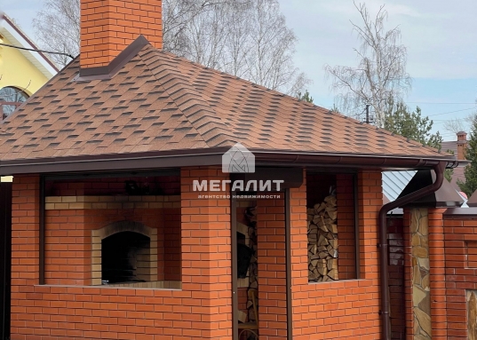 Дом с ремонтом 216 м2 в черте города!