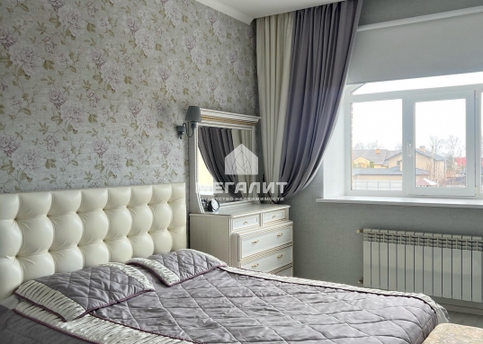 Звоните сейчас и узнайте все подробности!<br /><br />Рядом улицы: Габишева, Дубравная, Кул Гали, Уртак, Зорге, Сафиуллина.<br />Рядом поселки: Алтан, Матур, Примавера, Восточный, Салмачи, Вознесенское, Клыки.<br /><br />Возможен обмен, торг, ипотека.<br />​​​​​​​<br /><strong>С уважением, ваш гид в мире недвижимости, Ольга Валиуллина.<br />АН «МЕГАЛИТ» основано в 2004 году.