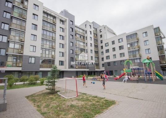 Адрес: ул. Островского, дом 107, Количество комнат: 1, Общая площадь: 55.8 м<sup>2</sup>, Жилая площадь: 18 м<sup>2</sup>, Площадь кухни: 9.5 м<sup>2</sup>, Этаж: 3/8, Тип дома: Кирпичный, Район: Вахитовский