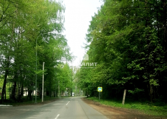 Отопление газовое, отдельные договор по электричеству.