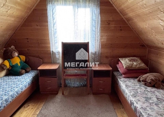 Мебелирован.