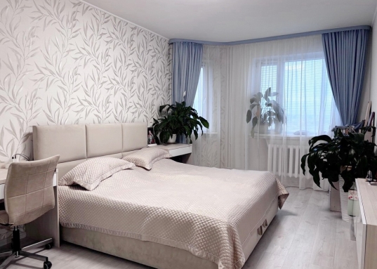 Адрес: ул. Минская, дом 12, Количество комнат: 2, Общая площадь: 70.7 м<sup>2</sup>, Жилая площадь: 38.6 м<sup>2</sup>, Площадь кухни: 15.3 м<sup>2</sup>, Этаж: 11/17, Тип дома: Кирпичный