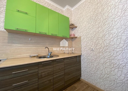 Адрес: ул. Рихарда Зорге, дом 66в, Количество комнат: 1, Общая площадь: 42.7 м<sup>2</sup>, Жилая площадь: 20 м<sup>2</sup>, Площадь кухни: 11 м<sup>2</sup>, Этаж: 8/24, Тип дома: Кирпичный, Район: Приволжский