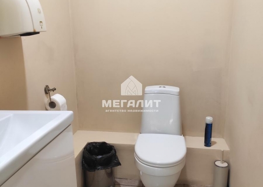 Адрес: ул. Хайдара Бигичева, дом 3, Общая площадь: 99,4 м<sup>2</sup>, Район: Советский
