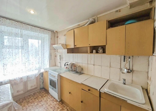 Адрес: ул. Ямашева пр-кт, дом 15к1, Количество комнат: 2, Общая площадь: 38.8 м<sup>2</sup>, Жилая площадь: 22.7 м<sup>2</sup>, Площадь кухни: 7.2 м<sup>2</sup>, Этаж: 2/9, Район: Ново-Савиновский