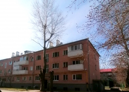 Продаю квартиру-студи. в 10-минутах от  двух станций метро
