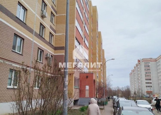 Сдам однокомнатную в новом доме