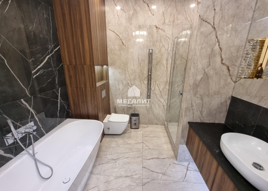 Продам квартиру в жк "Luciano Vita Club"