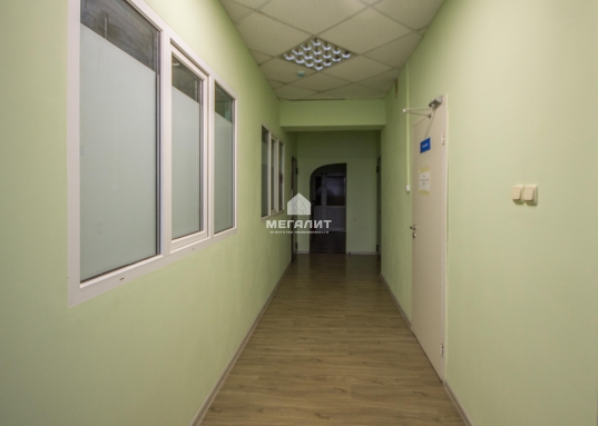 Первая линия  Ямашева- 28 кв.м.