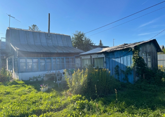 Волга, шикарное место для пляжного отдыха и рыбалки.<br />* Рядом остановка общественного транспорта<br /> Чистая сделка: Один взрослый собственник, более 5 лет в собственности.<br /><br />Не упустите свой шанс стать владельцем этого райского уголка!