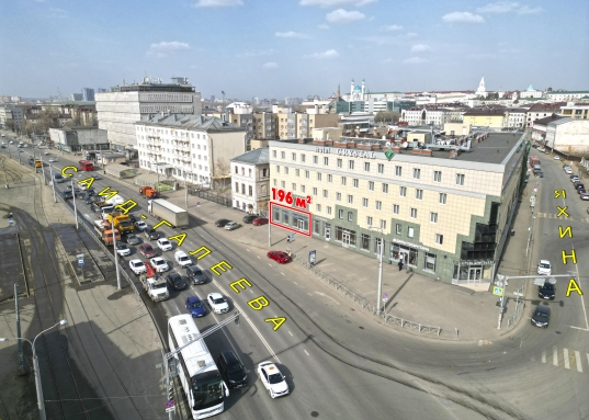 196 кв.м на 1 линии