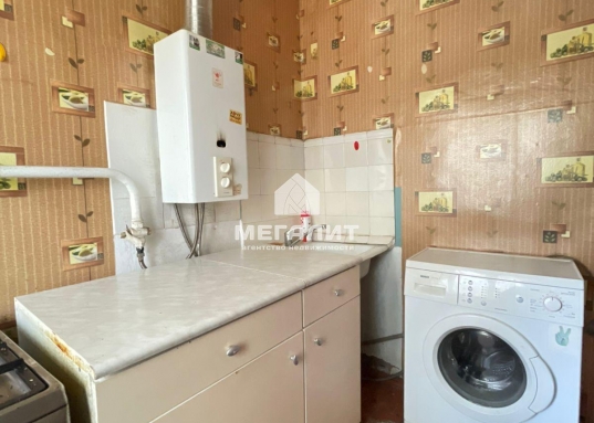 Адрес: ул. Чехова, дом 25/31, Количество комнат: 2, Общая площадь: 45.2 м<sup>2</sup>, Жилая площадь: 30.6 м<sup>2</sup>, Площадь кухни: 6 м<sup>2</sup>, Этаж: 3/5, Тип дома: Кирпичный, Район: Вахитовский